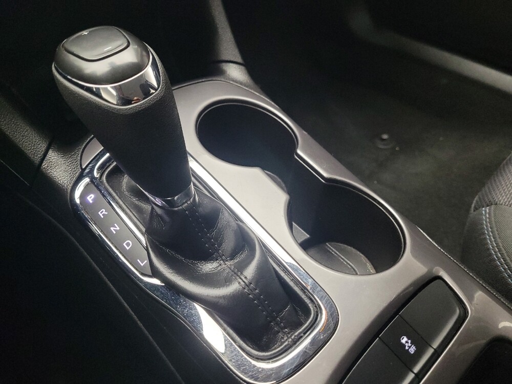 2017 Chevrolet Cruze in Taylor, MI 48180 - 18082392 26