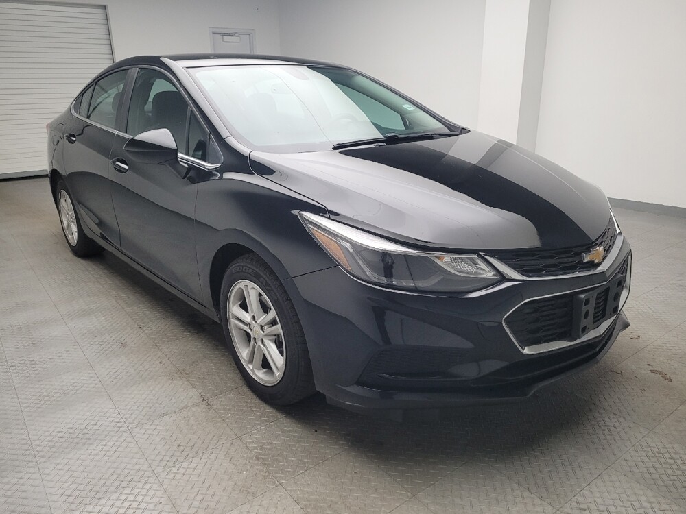 2017 Chevrolet Cruze in Taylor, MI 48180 - 18082392 13
