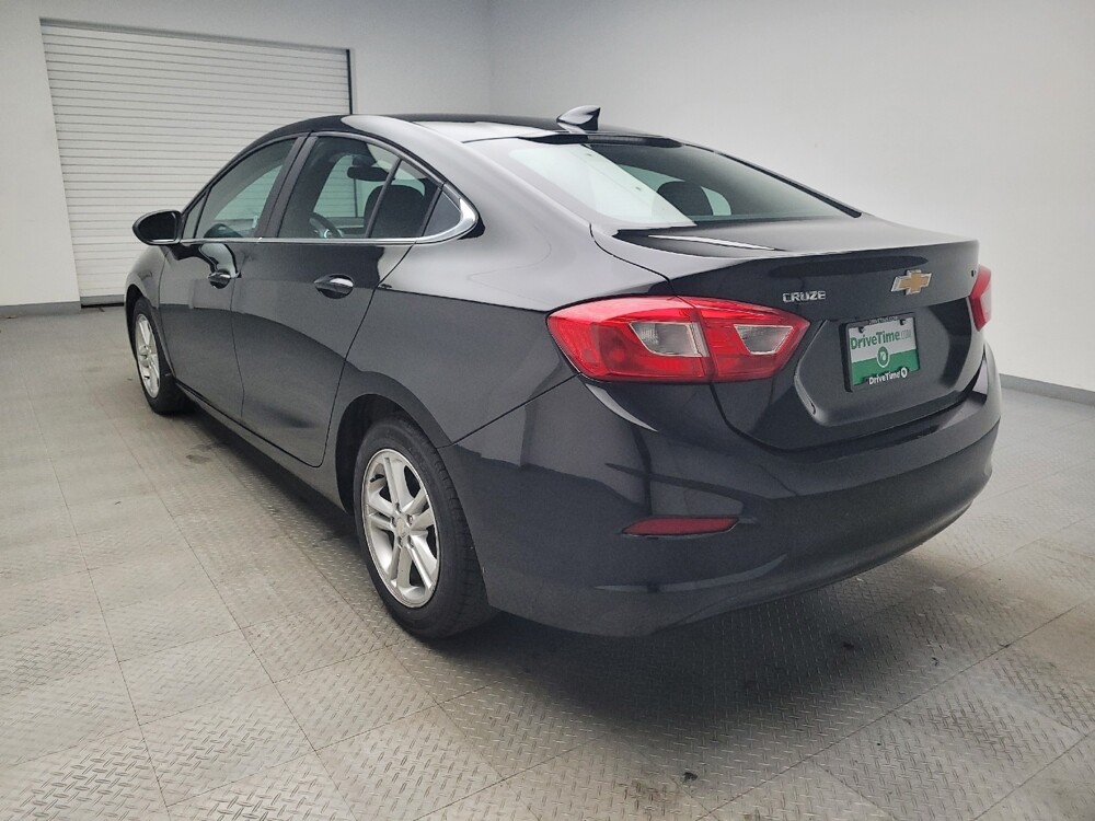 2017 Chevrolet Cruze in Taylor, MI 48180 - 18082392 5