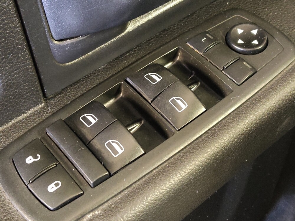 2018 RAM 1500 in Houston, TX 77060 - 18082407 27