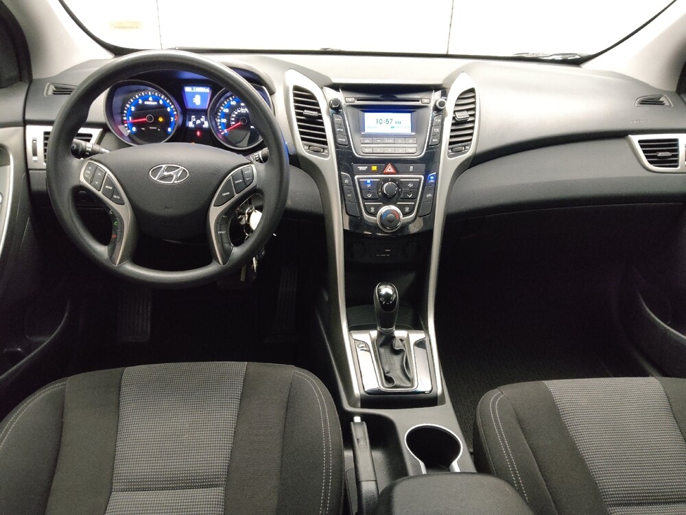 2017 Hyundai Elantra in Arlington, TX 76011 - 18082408 22