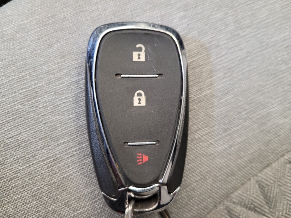 2022 Chevrolet Equinox in Fairfield, OH 45014 - 18082412 32