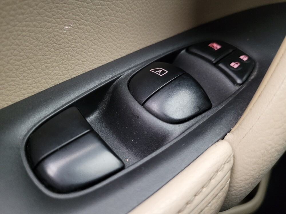 2016 Nissan Rogue in Albuquerque, NM 87113 - 18082415 27