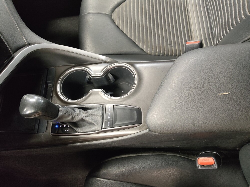 2022 Toyota Camry in Plano, TX 75074 - 18082425 26