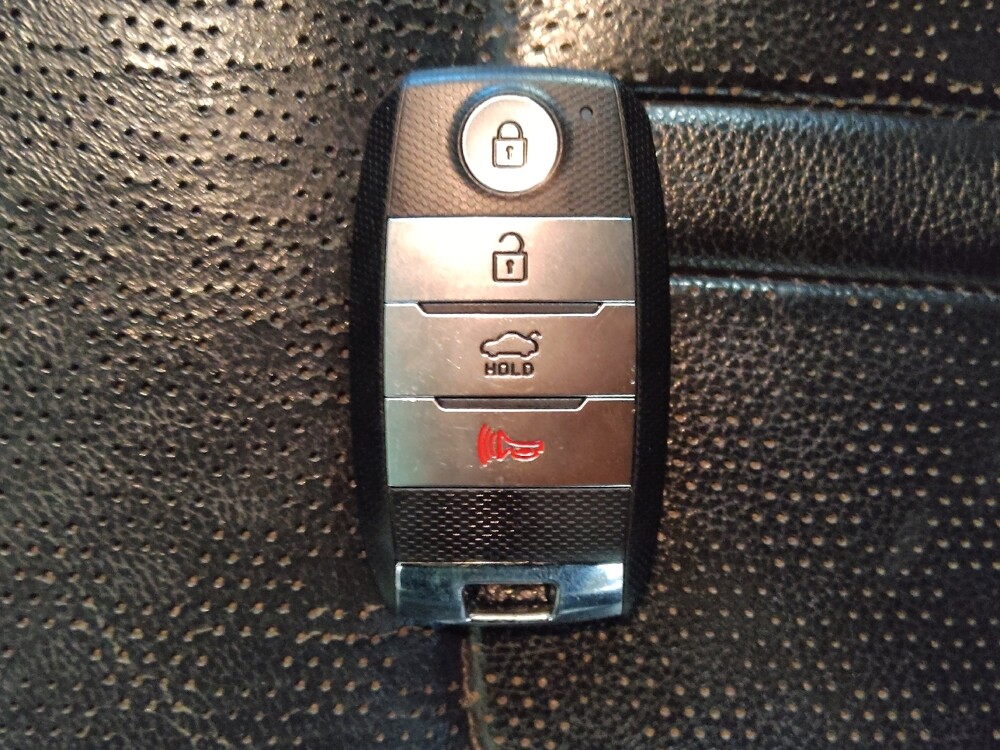 2017 Kia Optima in Gastonia, NC 28056 - 18082427 32