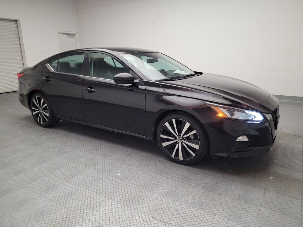 2021 Nissan Altima in Riverside, CA 92504 - 18082444 11
