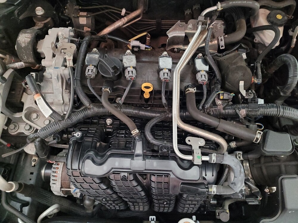 2021 Nissan Altima in Riverside, CA 92504 - 18082444 30