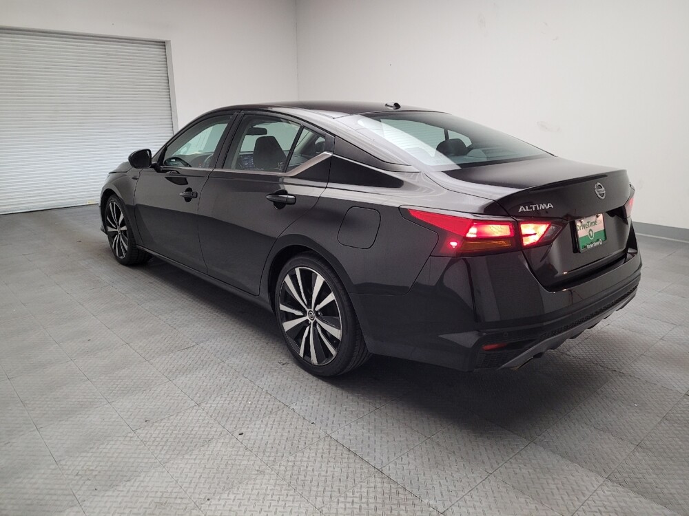 2021 Nissan Altima in Riverside, CA 92504 - 18082444 5