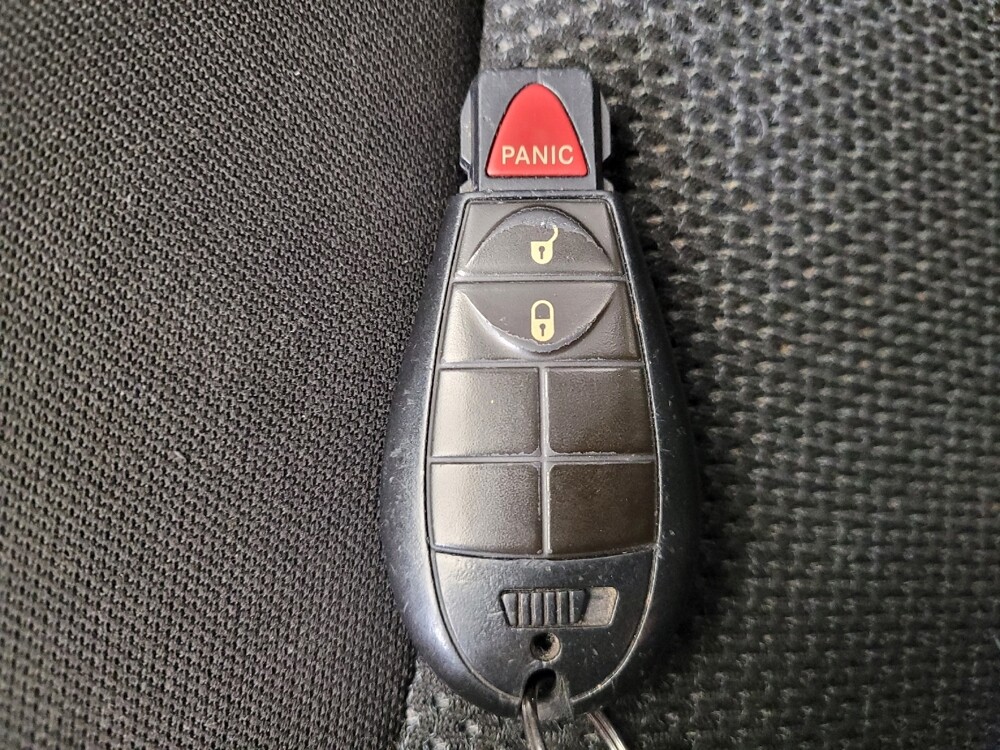 2019 Jeep Cherokee in Fairfield, OH 45014 - 18082446 32