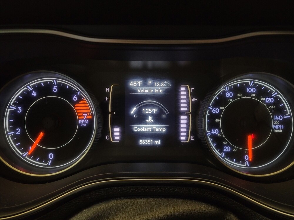 2019 Jeep Cherokee in Fairfield, OH 45014 - 18082446 23