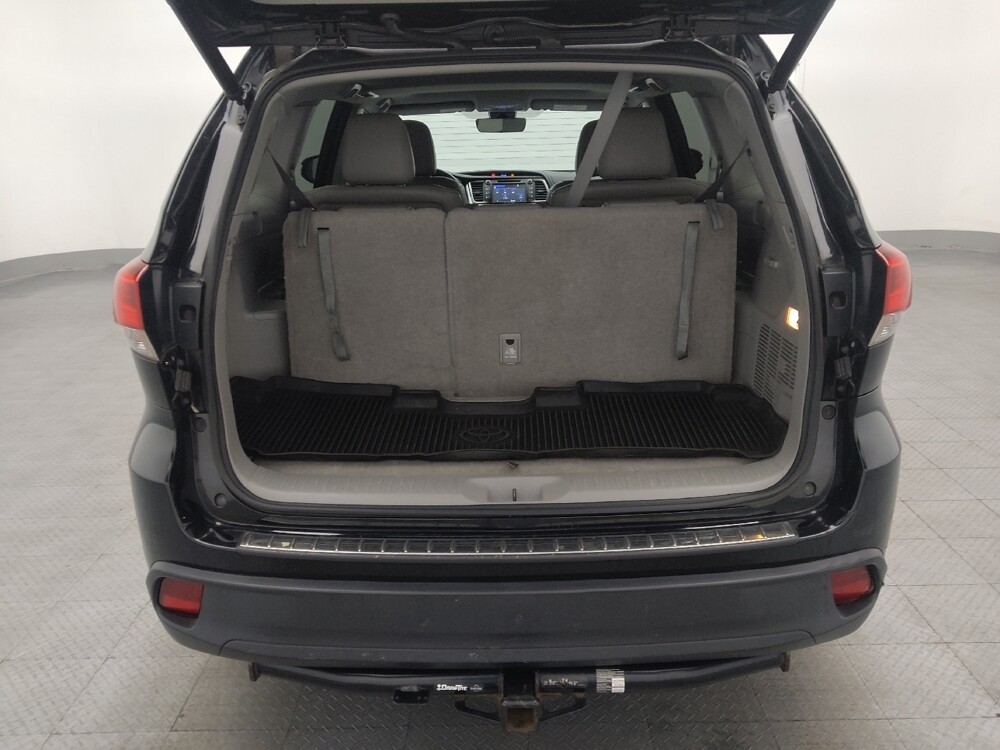 2017 Toyota Highlander in Sanford, FL 32773 - 18082451 29