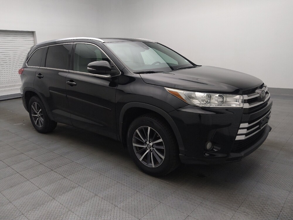 2017 Toyota Highlander in Sanford, FL 32773 - 18082451 11
