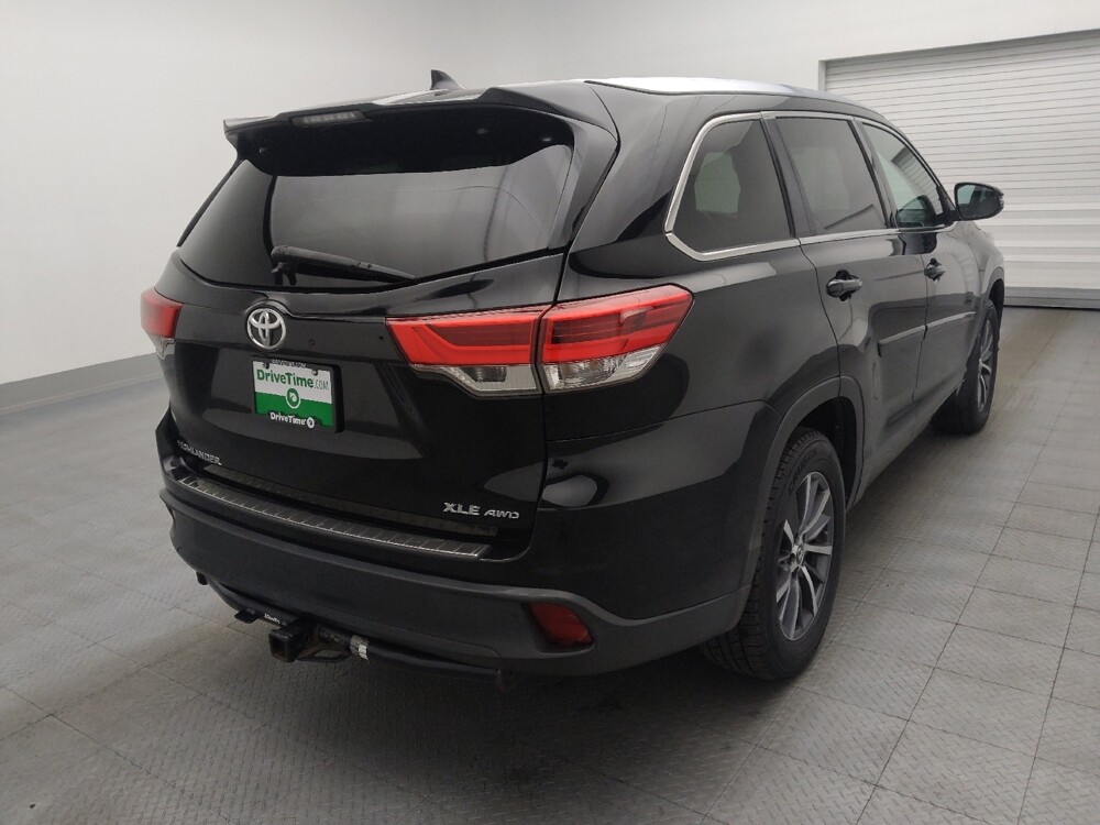 2017 Toyota Highlander in Sanford, FL 32773 - 18082451 9