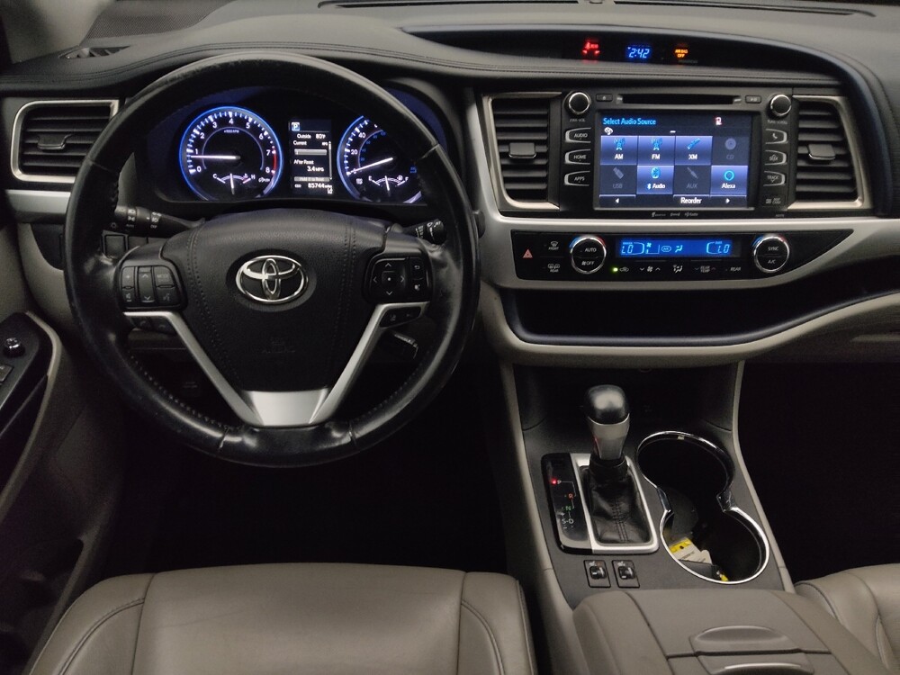 2017 Toyota Highlander in Sanford, FL 32773 - 18082451 22