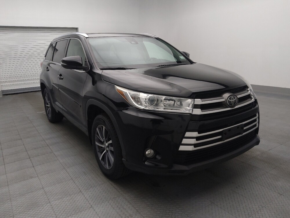 2017 Toyota Highlander in Sanford, FL 32773 - 18082451 13