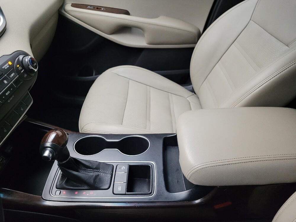 2017 Kia Sorento in Midlothian, IL 60445 - 18082457 26