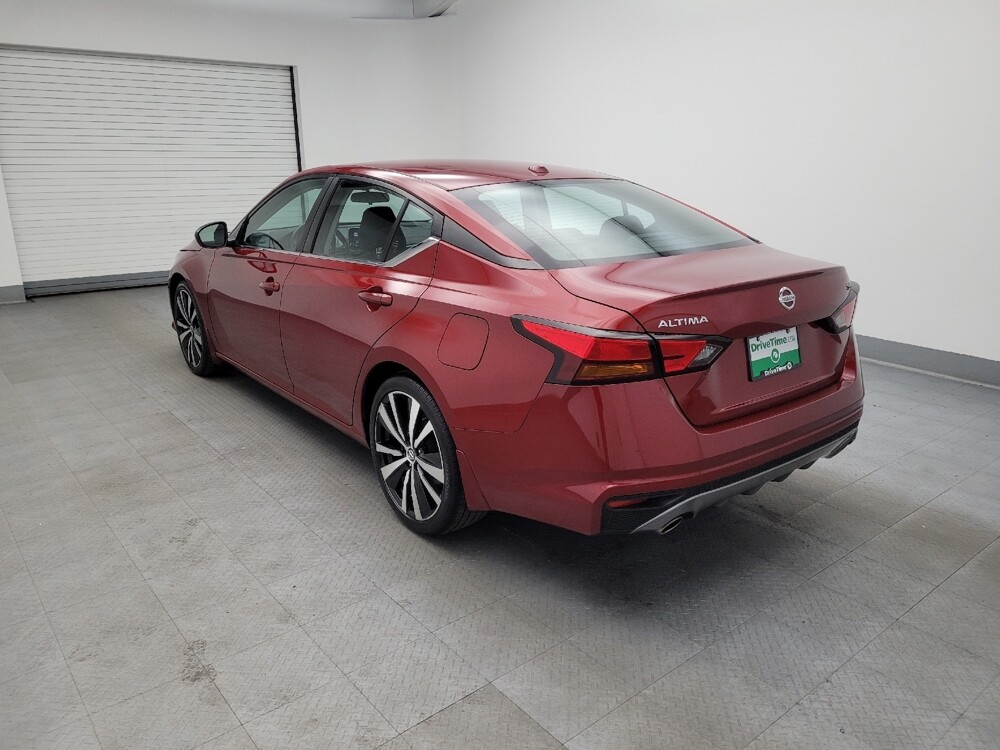 2020 Nissan Altima in Fairfield, OH 45014 - 18082459 5