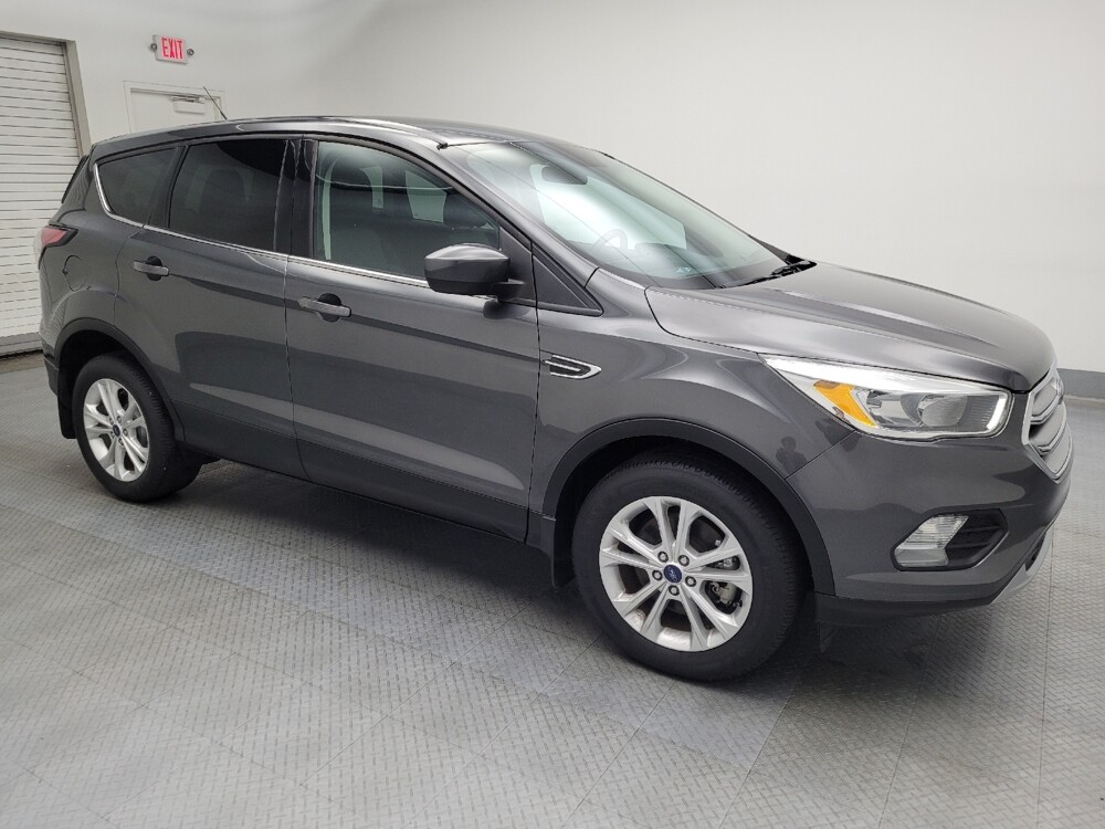 2017 Ford Escape in Lombard, IL 60148 - 18082472 11