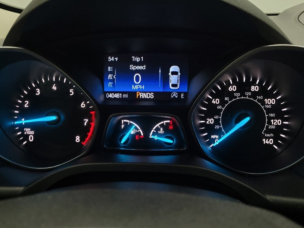 2017 Ford Escape in Lombard, IL 60148 - 18082472 23