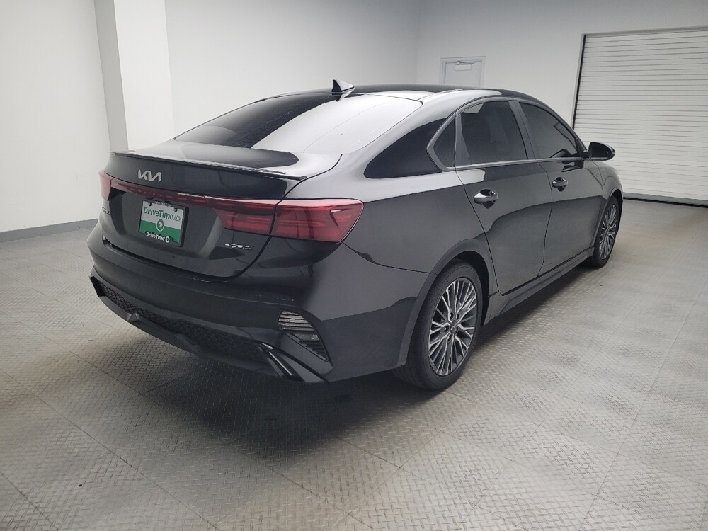 2022 Kia Forte in Taylor, MI 48180 - 18082474 9