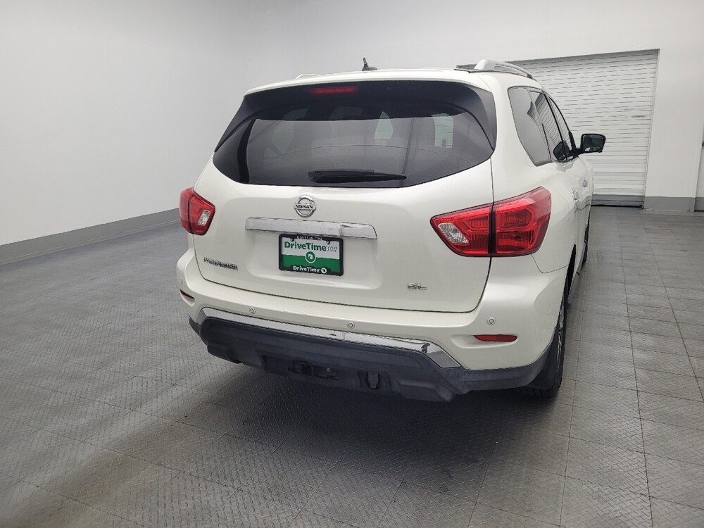 2017 Nissan Pathfinder in Jacksonville, FL 32210 - 18082482 7