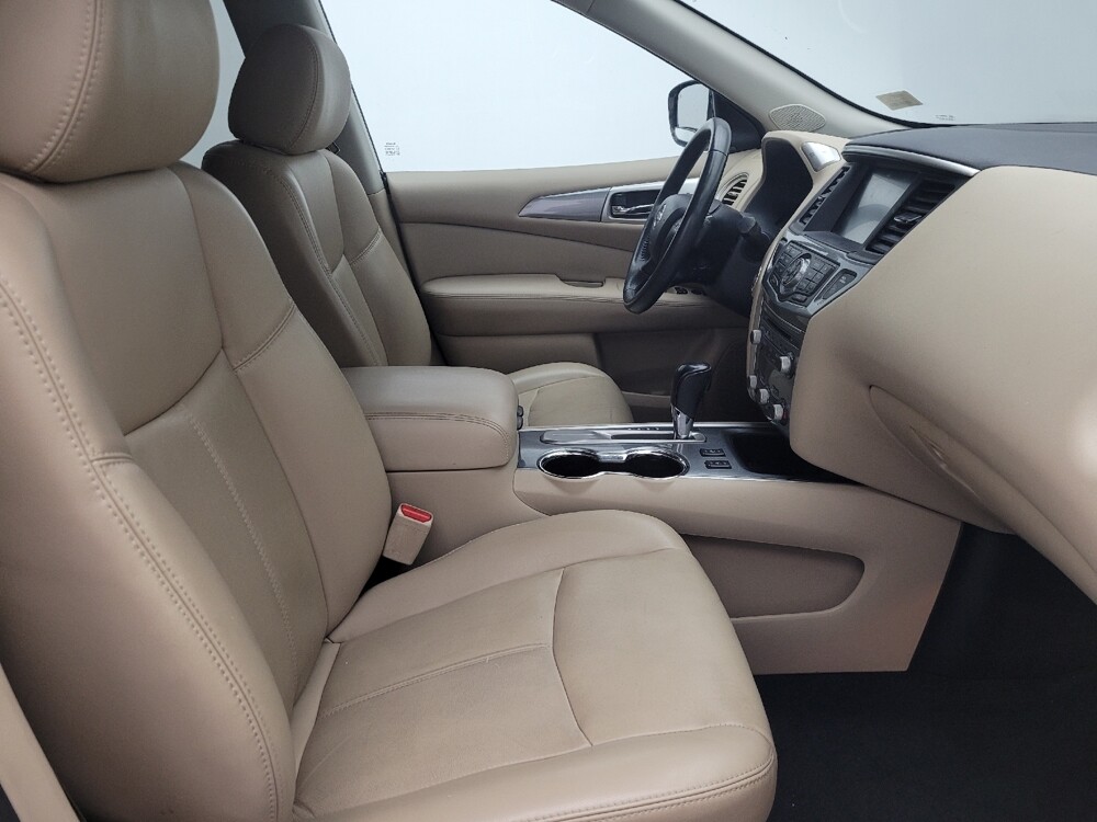 2017 Nissan Pathfinder in Jacksonville, FL 32210 - 18082482 21