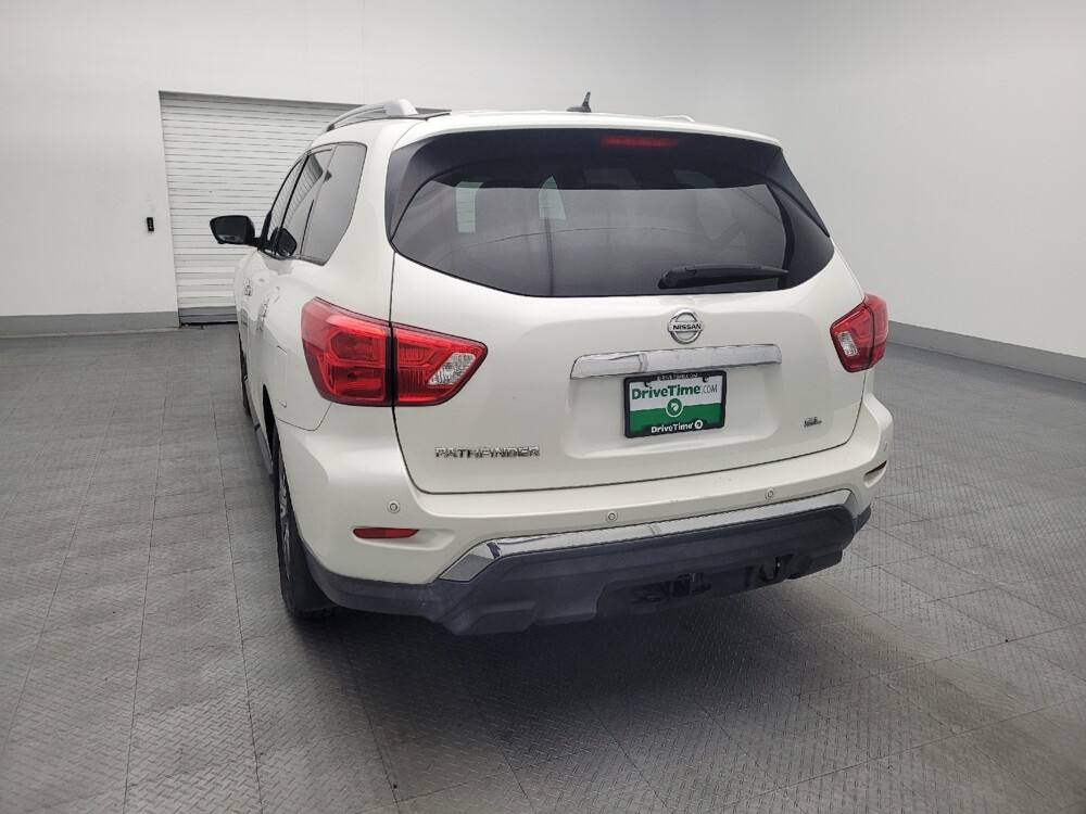 2017 Nissan Pathfinder in Jacksonville, FL 32210 - 18082482 6