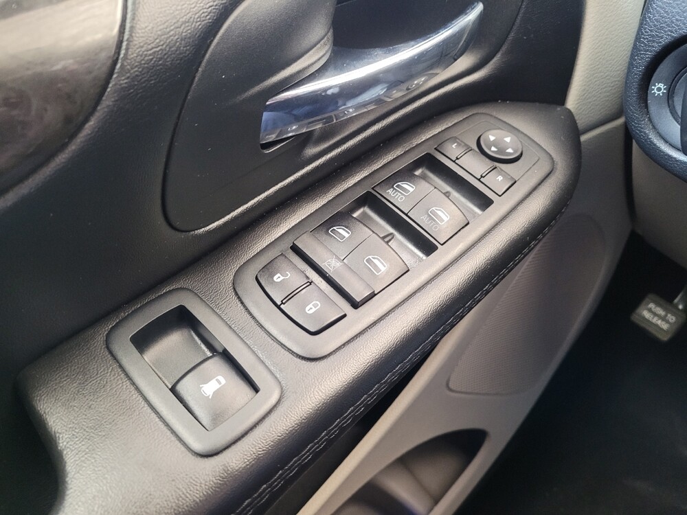 2020 Dodge Grand Caravan in Miamisburg, OH 45342 - 18082489 27