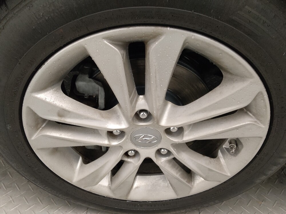 2015 Hyundai Elantra in Birmingham, AL 35215 - 18082490 31