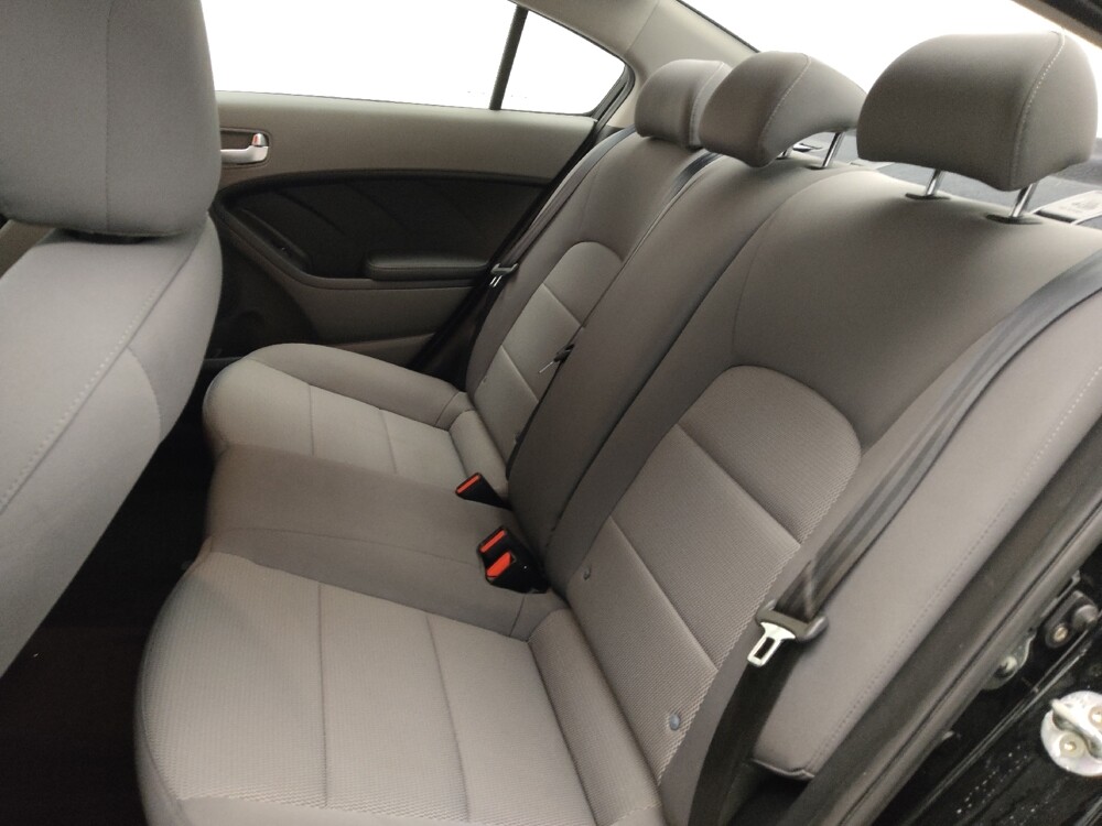 2017 Kia Forte in Birmingham, AL 35215 - 18082494 18