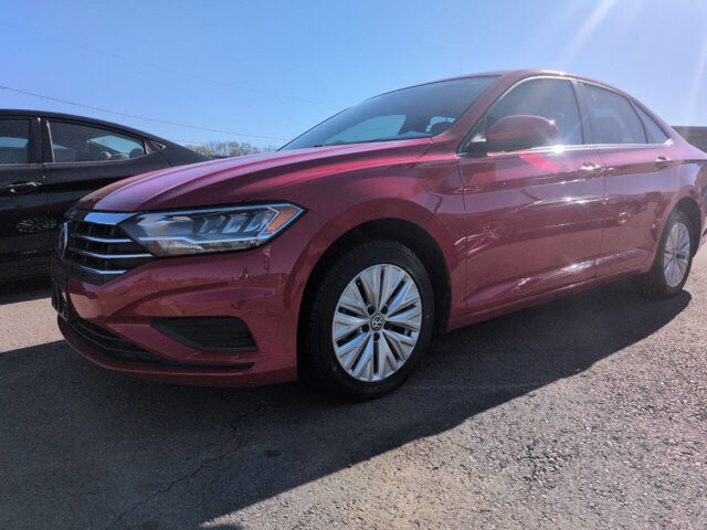 2020 Volkswagen Jetta in North Little Rock, AR 72117-1620 - 18082512