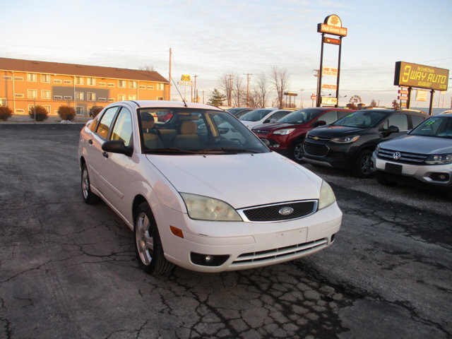 2007 Ford Focus in Oak Grove, MO 64075 - 18082524 3