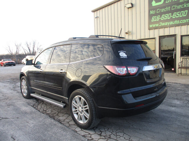 2015 Chevrolet Traverse in Oak Grove, MO 64075 - 18082525 7