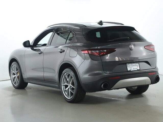 2018 Alfa Romeo Stelvio in Bedford, OH 44146 - 18082526 41