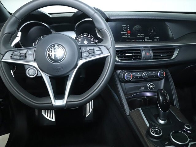 2018 Alfa Romeo Stelvio in Bedford, OH 44146 - 18082526 29