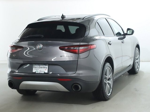 2018 Alfa Romeo Stelvio in Bedford, OH 44146 - 18082526 47