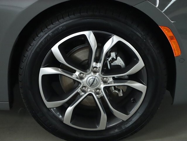 2022 Chrysler Pacifica in Bedford, OH 44146 - 18082528 10