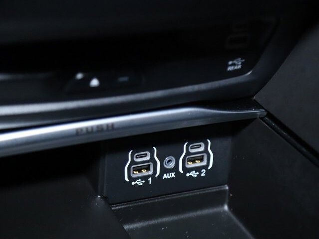 2022 Chrysler Pacifica in Bedford, OH 44146 - 18082528 37