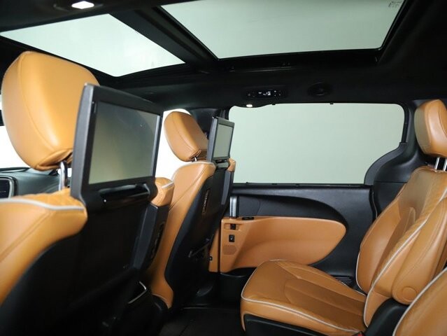 2022 Chrysler Pacifica in Bedford, OH 44146 - 18082528 18