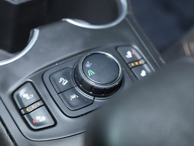 2021 GMC Terrain in Bedford, OH 44146 - 18082529 32