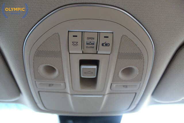 2017 Genesis G80 in Decatur, GA 30032 - 18082537 33