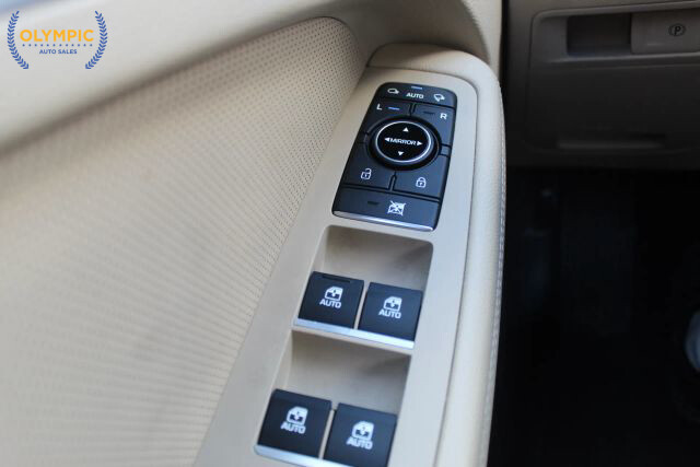 2017 Genesis G80 in Decatur, GA 30032 - 18082537 36