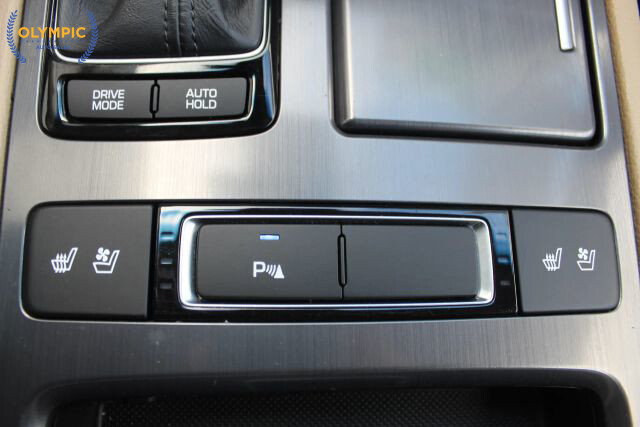 2017 Genesis G80 in Decatur, GA 30032 - 18082537 32