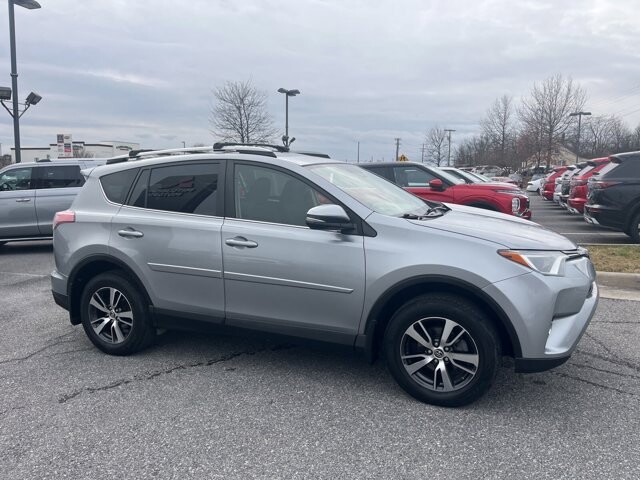2018 Toyota RAV4 in Winchester, VA 22602 - 18082538 33