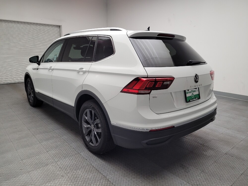 2022 Volkswagen Tiguan in Bakersfield, CA 93309 - 18082552 5