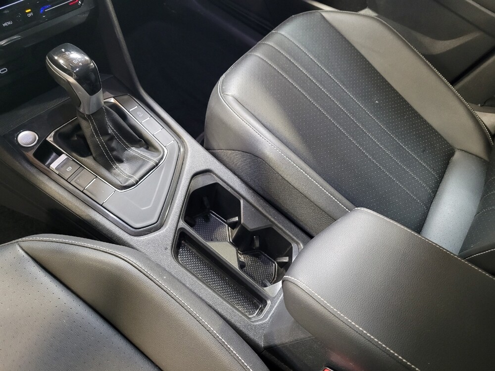 2022 Volkswagen Tiguan in Bakersfield, CA 93309 - 18082552 26