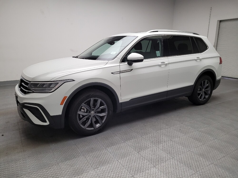 2022 Volkswagen Tiguan in Bakersfield, CA 93309 - 18082552 2