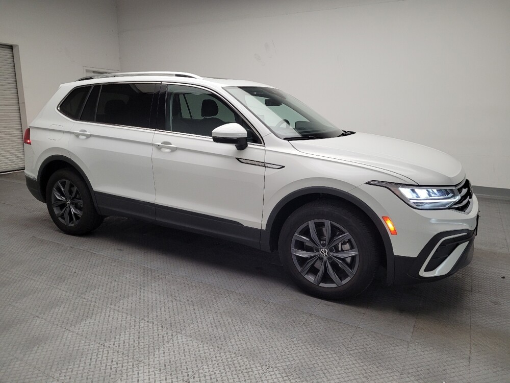 2022 Volkswagen Tiguan in Bakersfield, CA 93309 - 18082552 11
