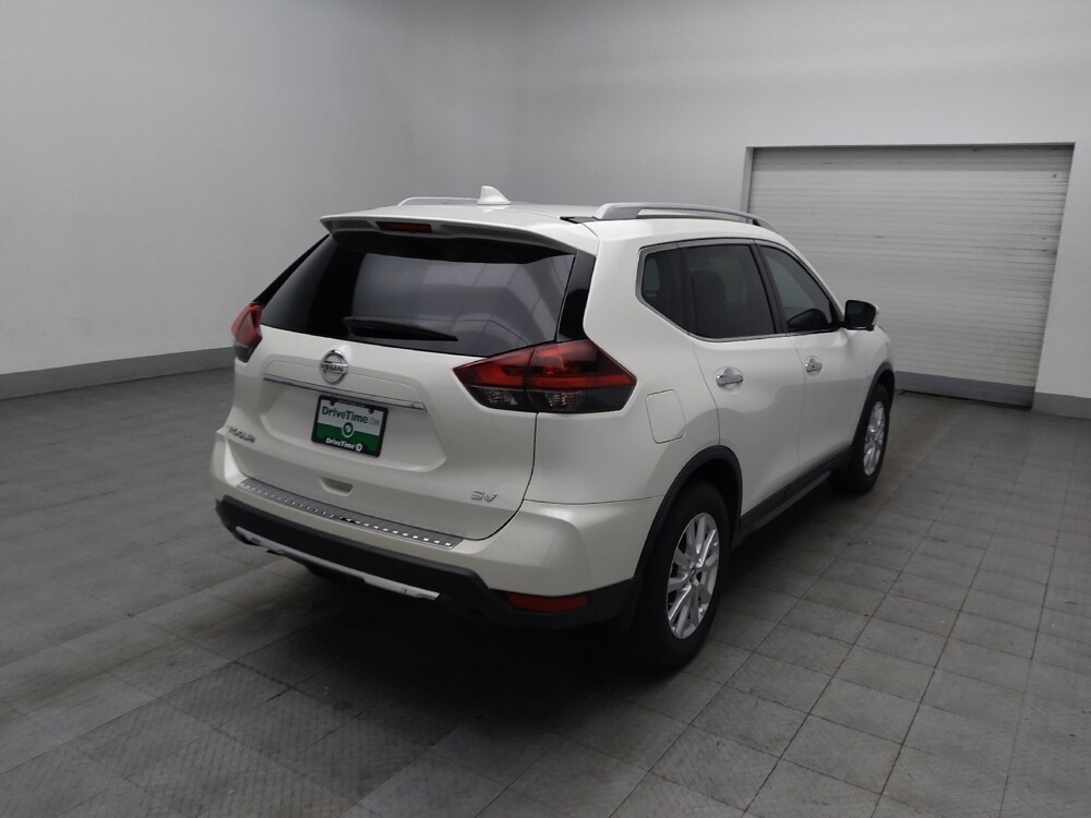 2018 Nissan Rogue in Macon, GA 31210 - 18082564 9