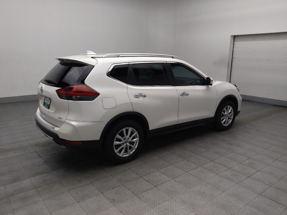 2018 Nissan Rogue in Macon, GA 31210 - 18082564 10